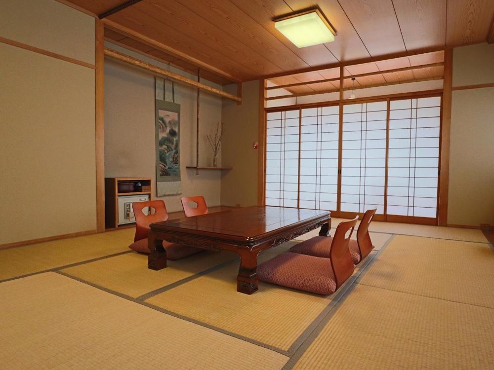 Ryokan Hikarinoie Yufu Ngoại thất bức ảnh
